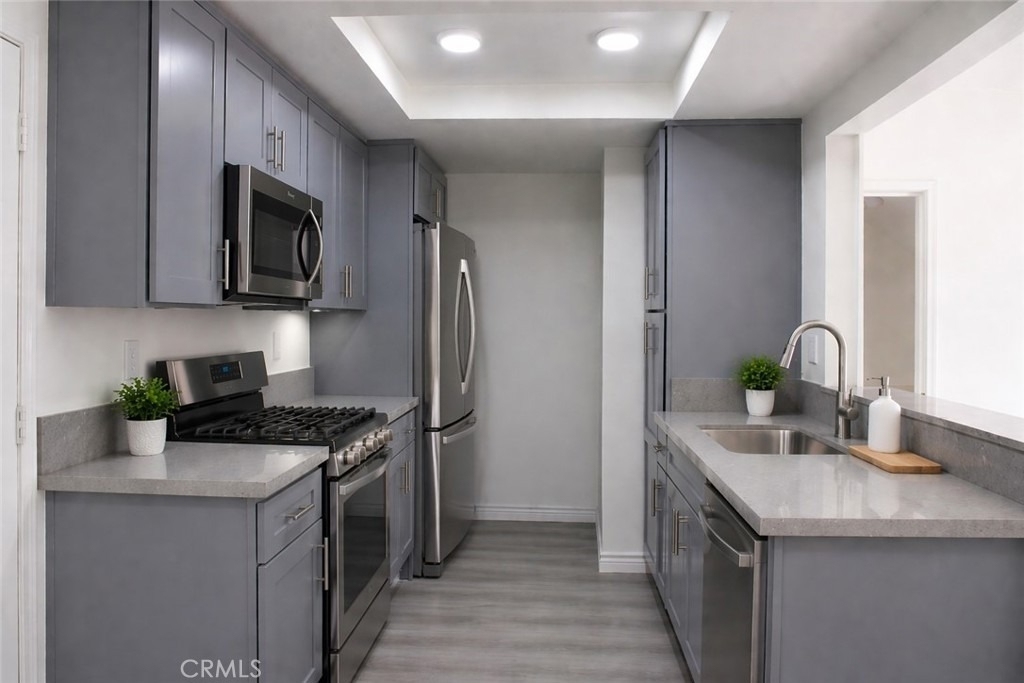 260 E Beverly Boulevard - Photo 3