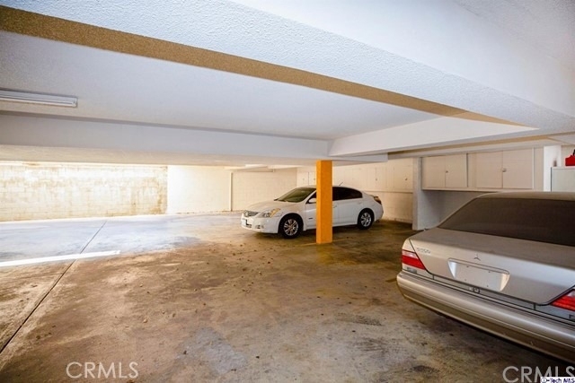 330 Cameron Place - Photo 4