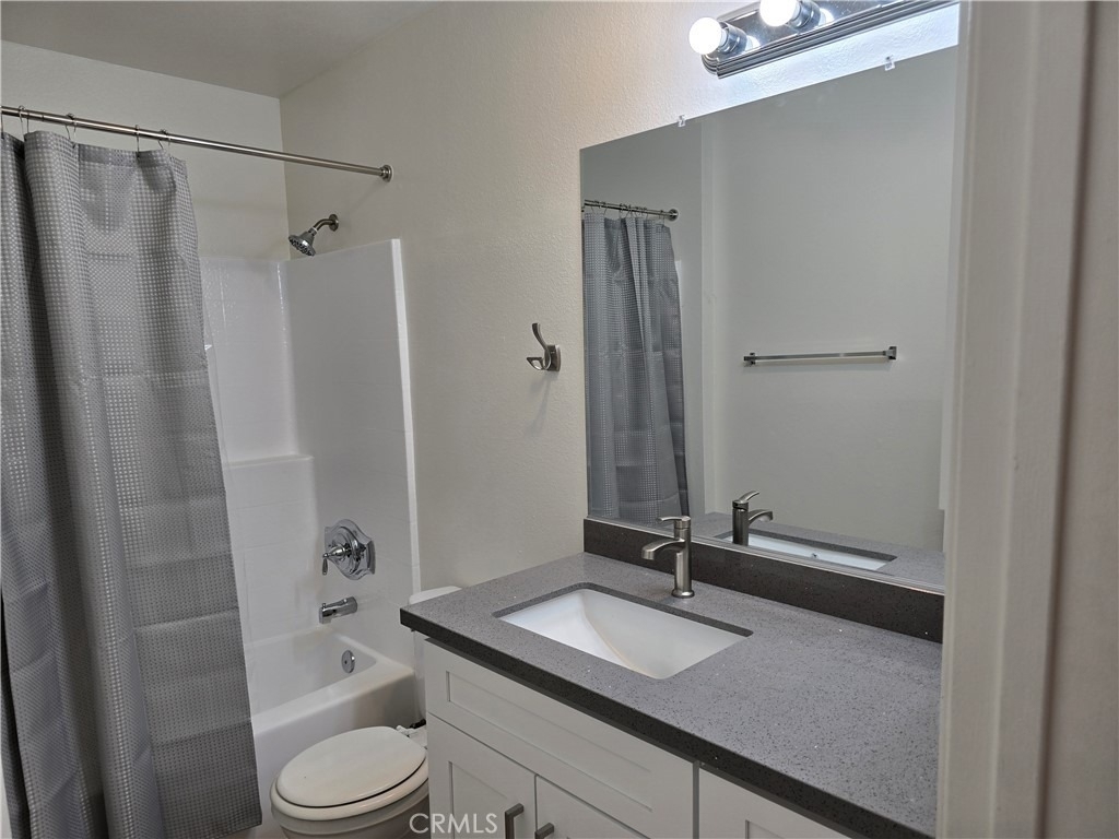 330 Cameron Place - Photo 12