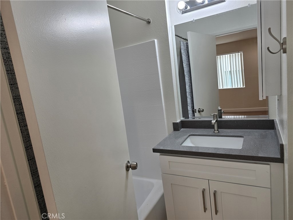 330 Cameron Place - Photo 11