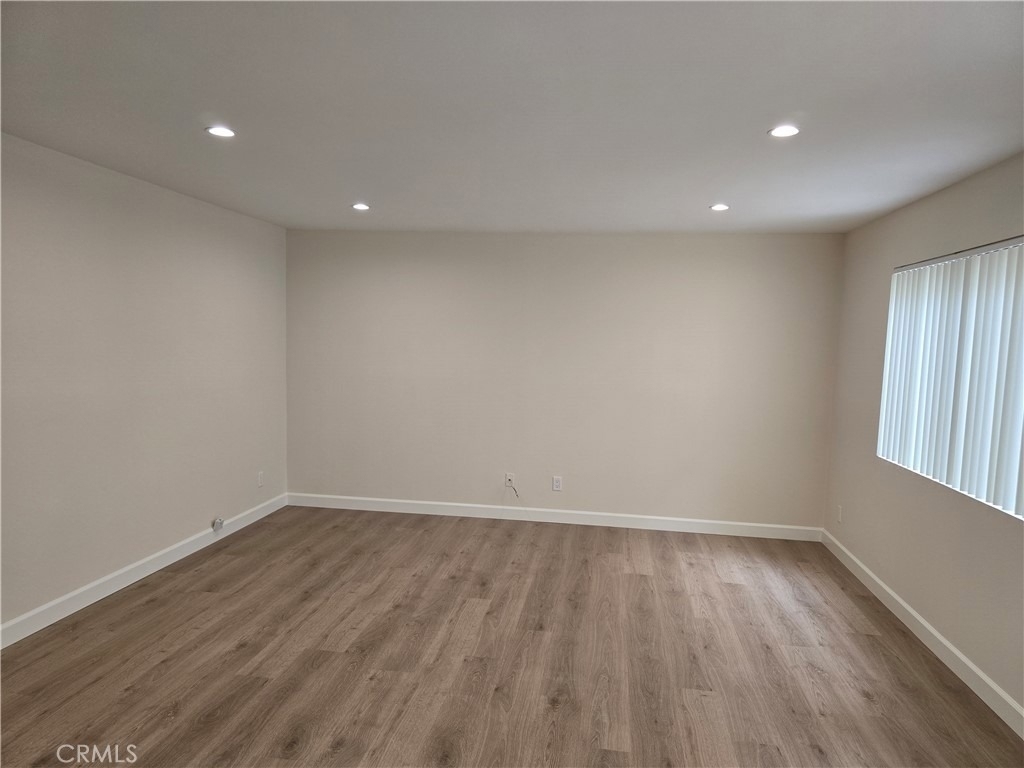 330 Cameron Place - Photo 10