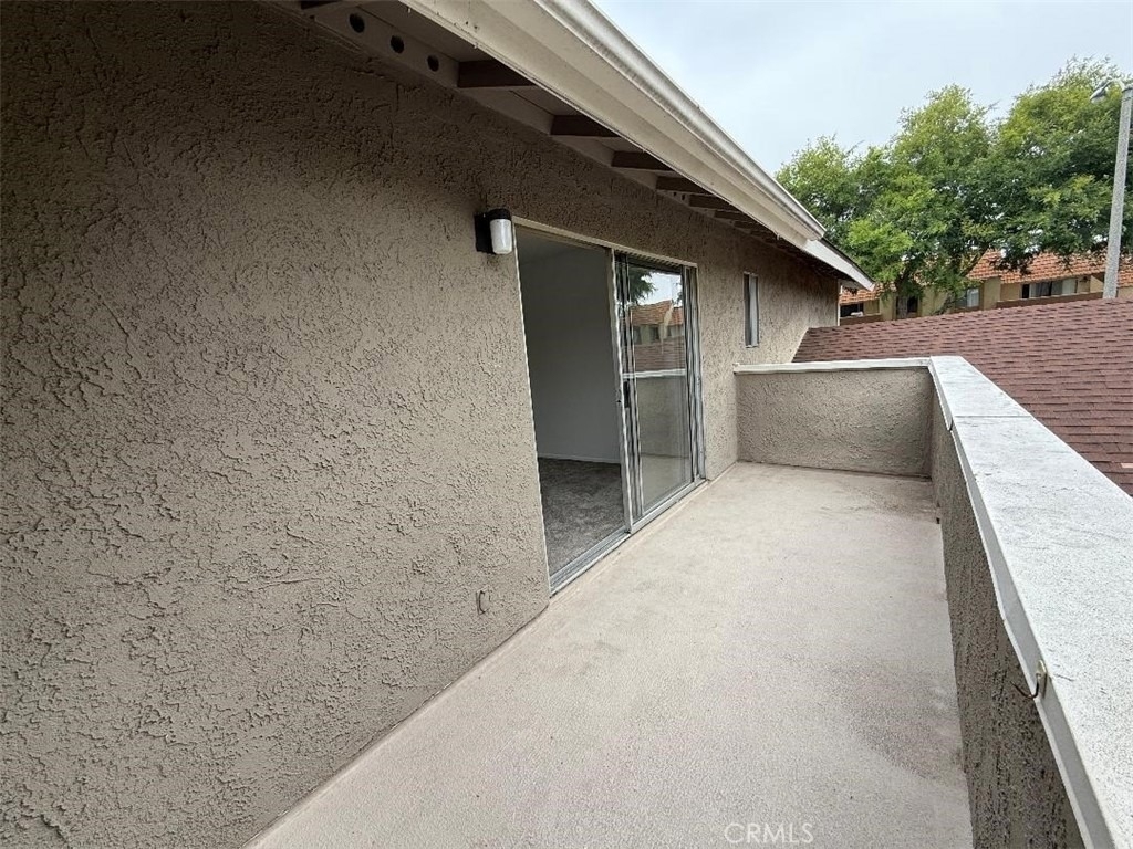 254 W Grove Street - Photo 20