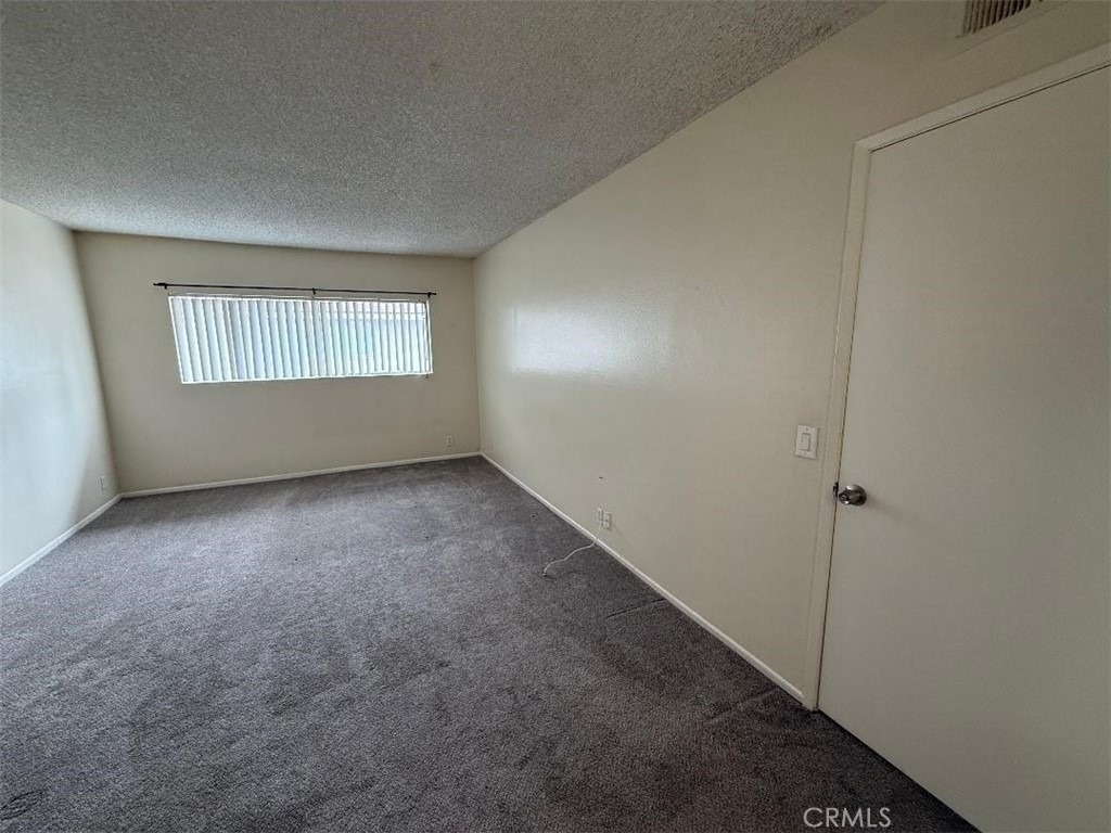 254 W Grove Street - Photo 14