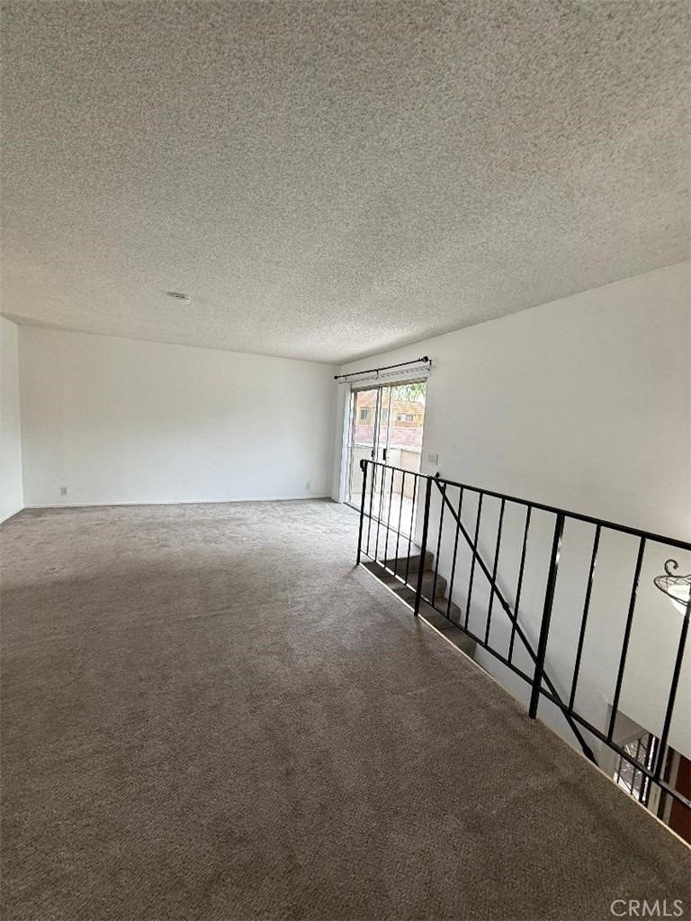 254 W Grove Street - Photo 13