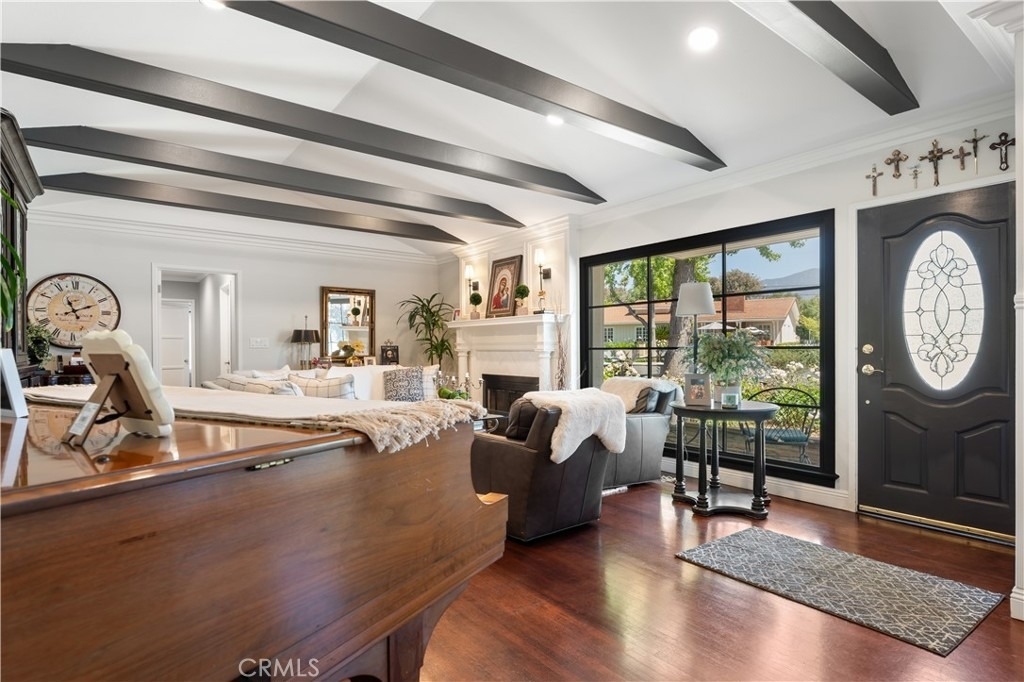 668 W 12th - Photo 7
