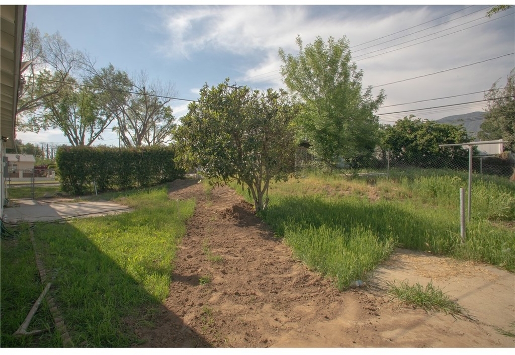 496 W 48th - Photo 25