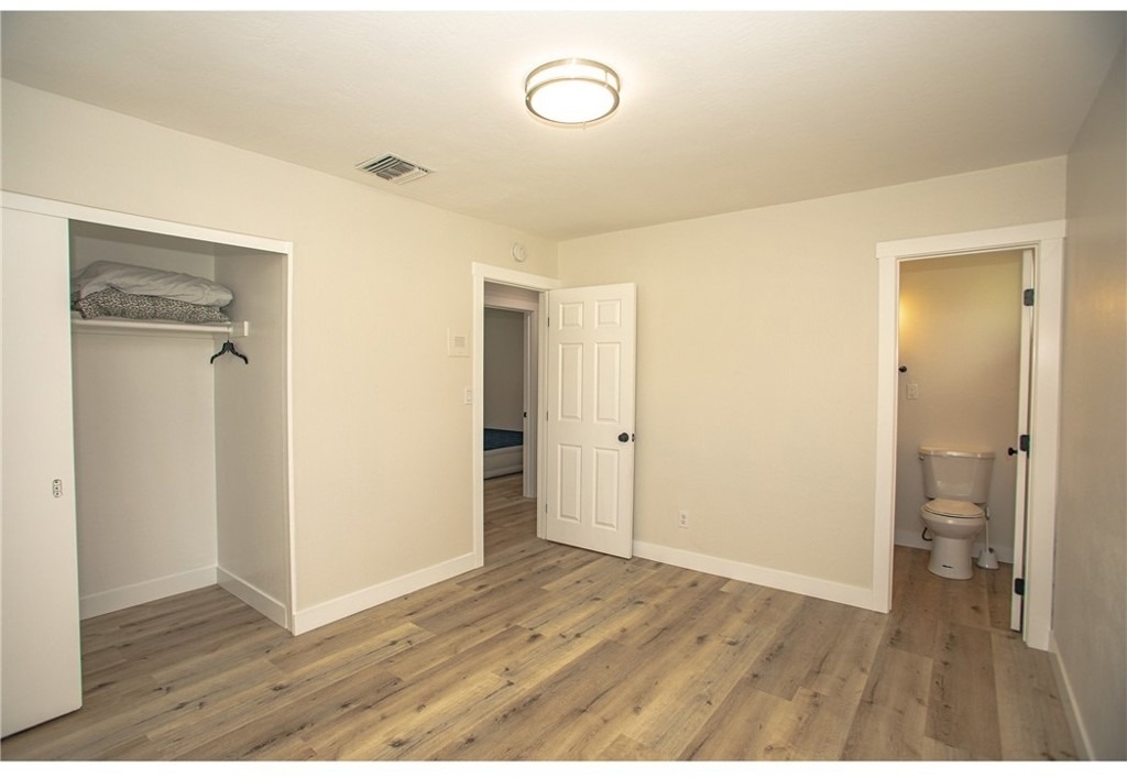 496 W 48th - Photo 8