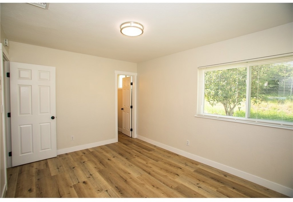 496 W 48th - Photo 9