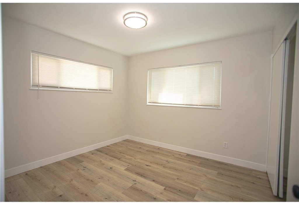 496 W 48th - Photo 13