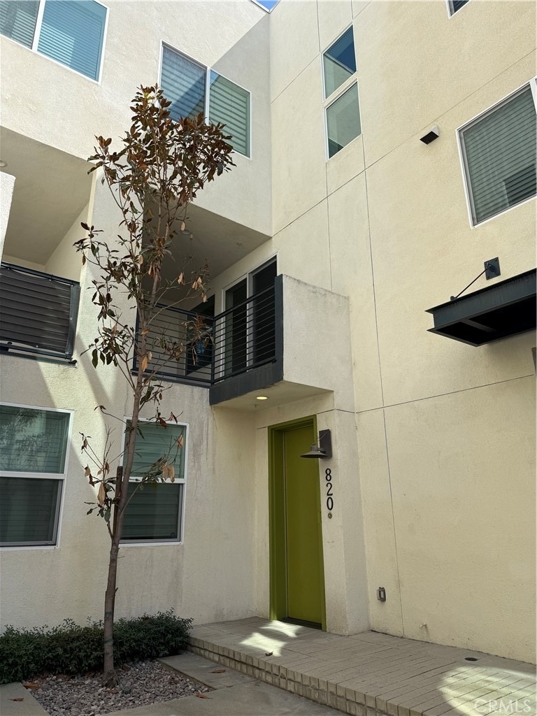 820 Aloe Pl - Photo 0