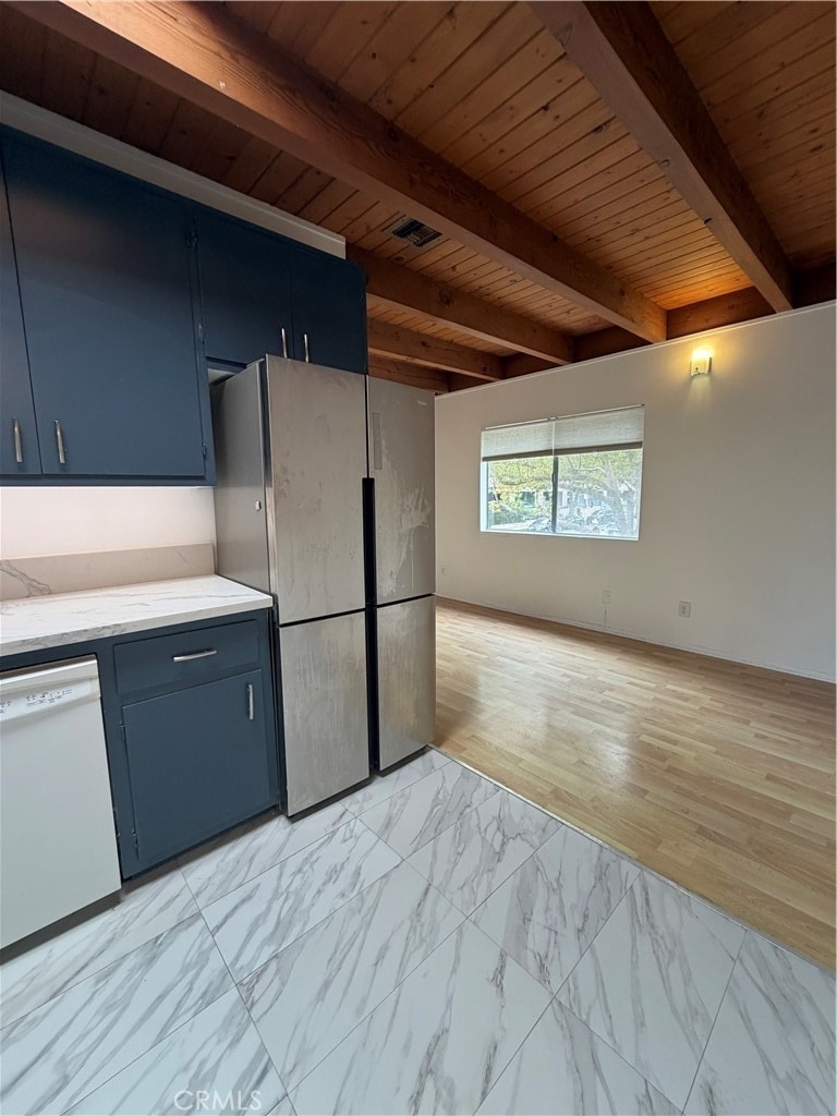 400 N Maple Drive - Photo 19