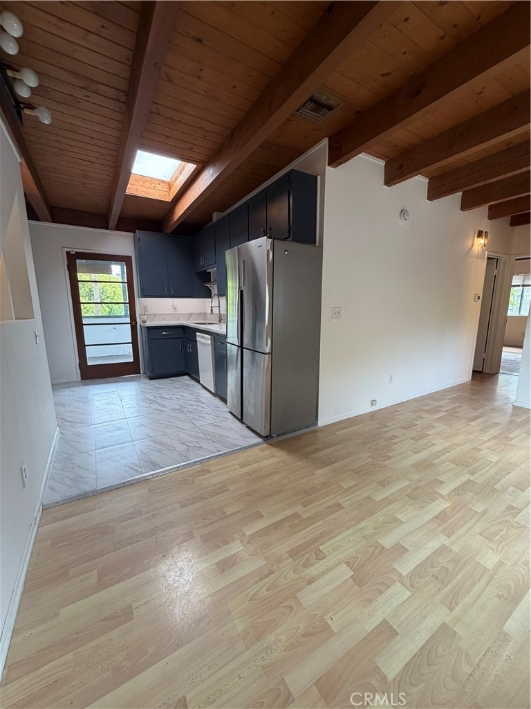 400 N Maple Drive - Photo 16