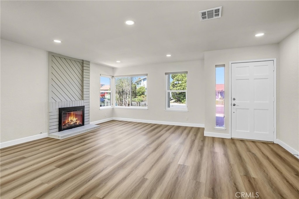 452 Vista Del Norte - Photo 1