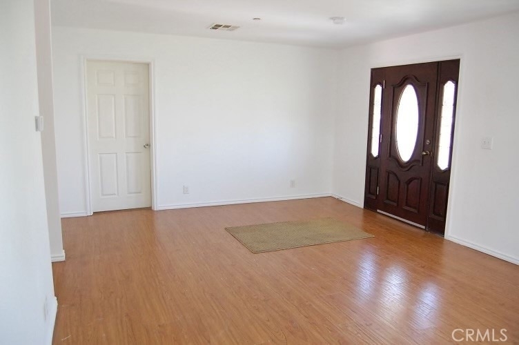1240 W Mabel - Photo 1