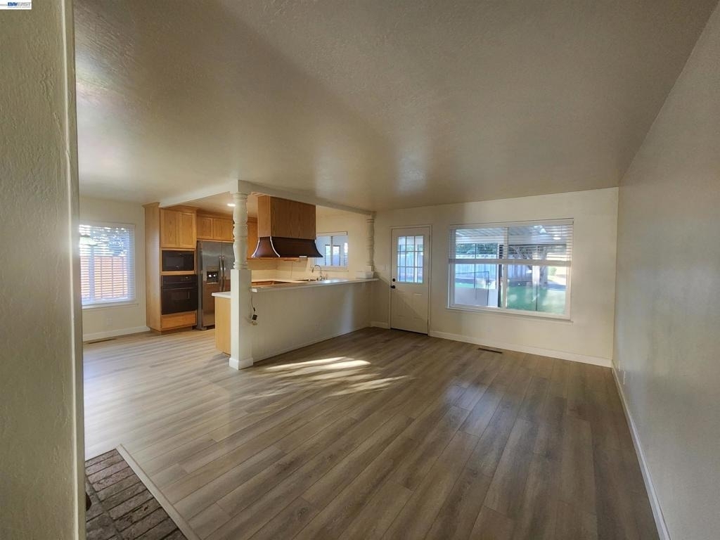 1829 Rosetree Ct - Photo 7