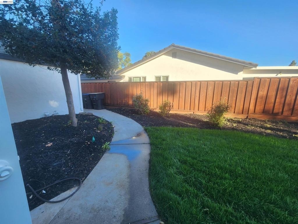 1829 Rosetree Ct - Photo 35