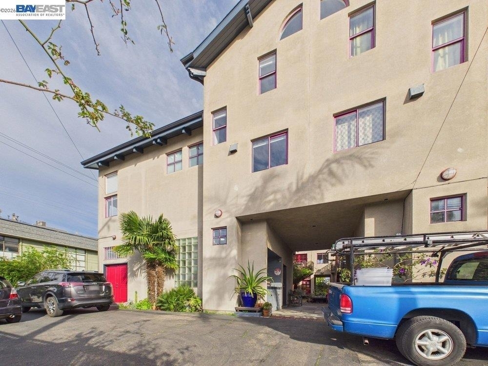 2932 Filbert St - Photo 33