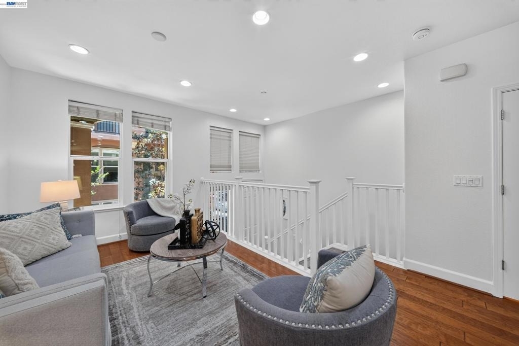 1656 Lee Way - Photo 10