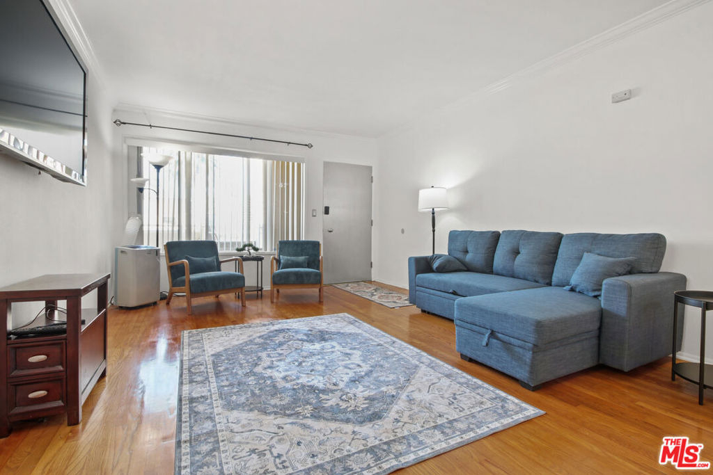757 Ocean Avenue - Photo 7