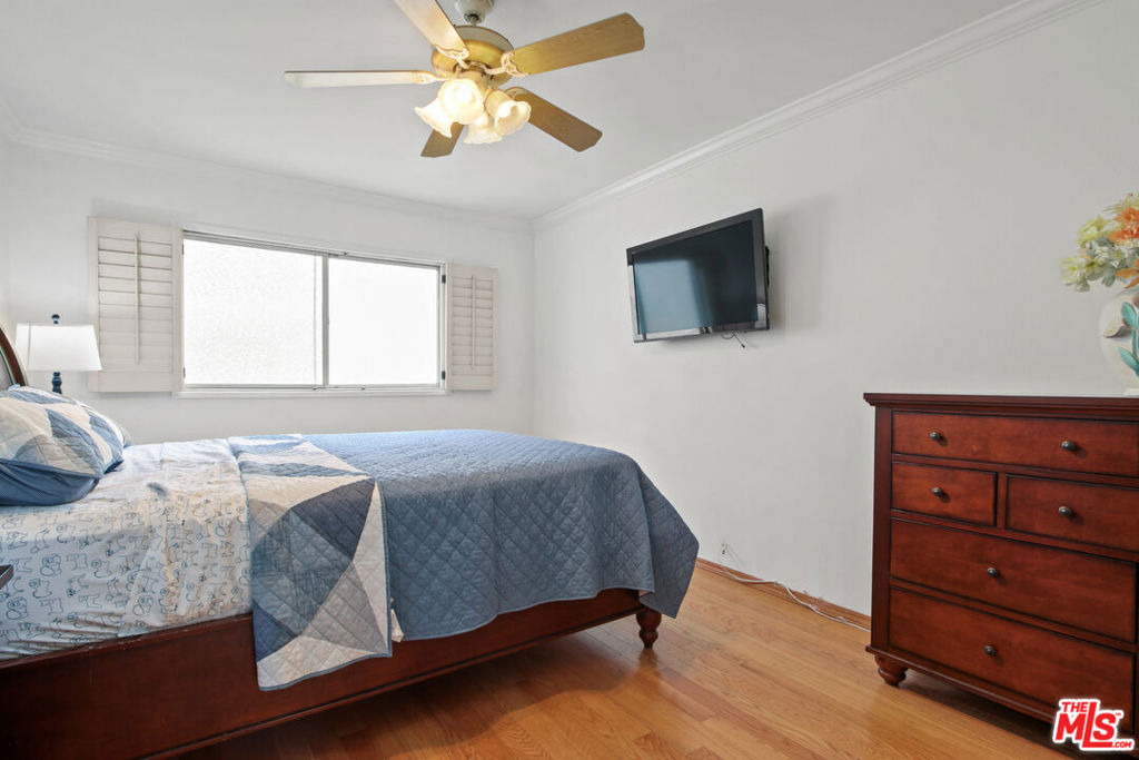 757 Ocean Avenue - Photo 12