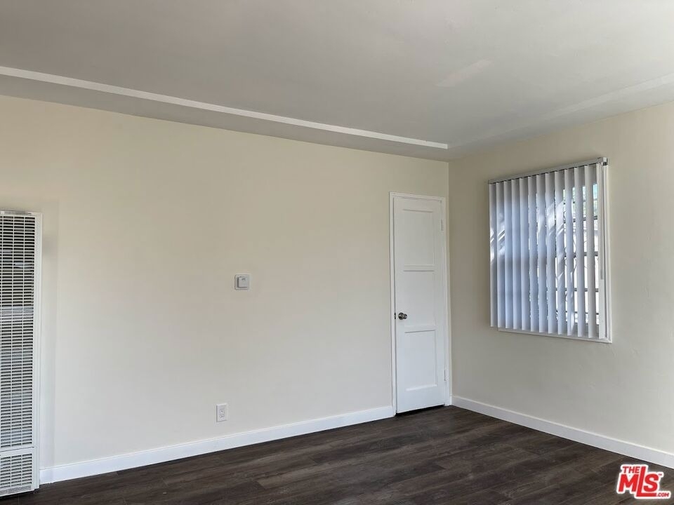 5113 W 20th Street - Photo 9