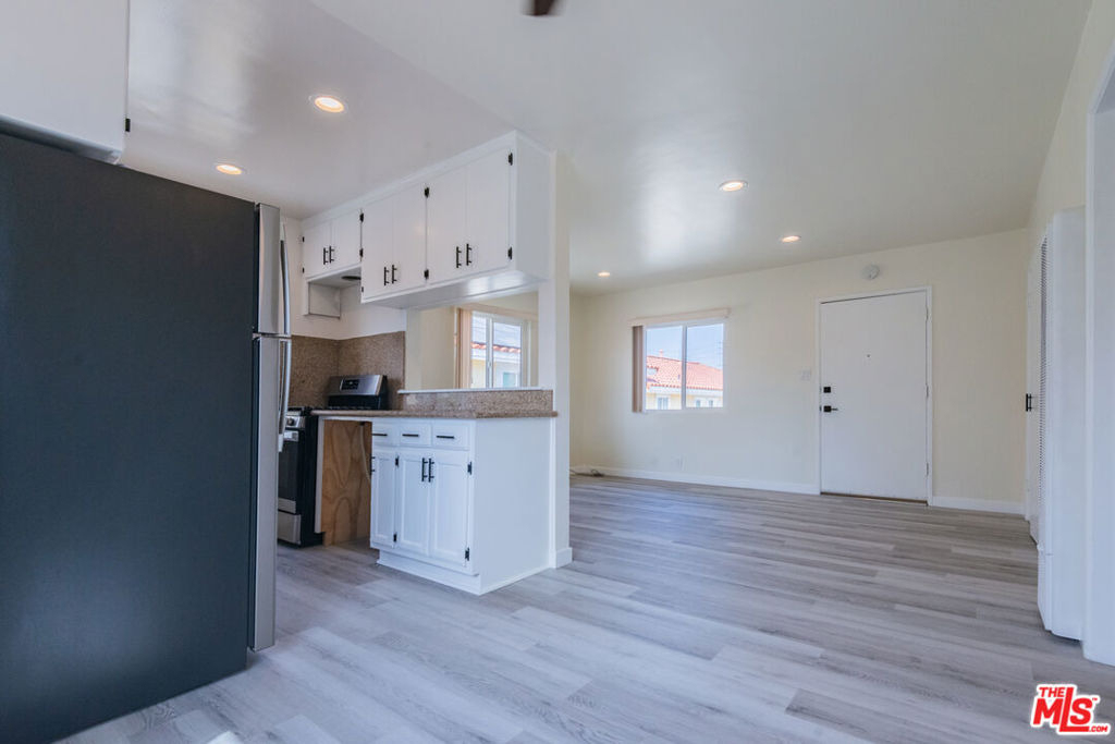 2107 Pullman - Photo 13