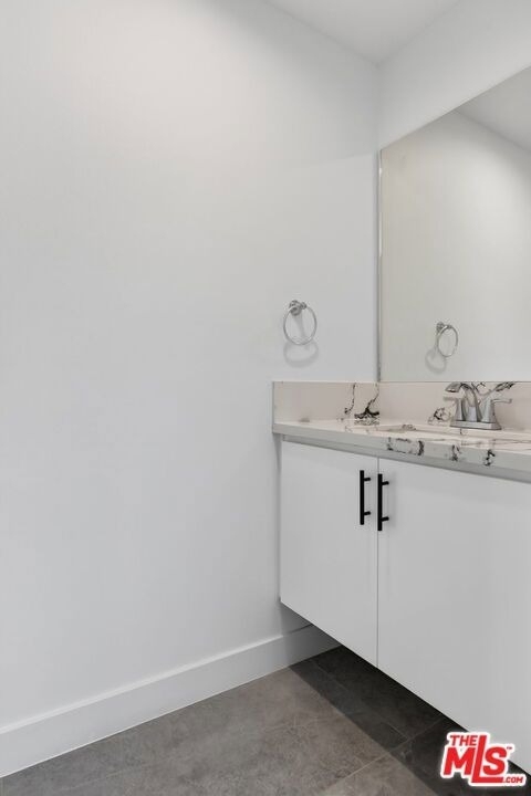11446 Oxnard Street - Photo 20
