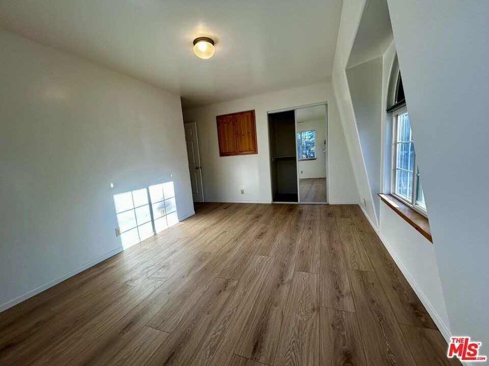 525 Santa Barbara Avenue - Photo 6
