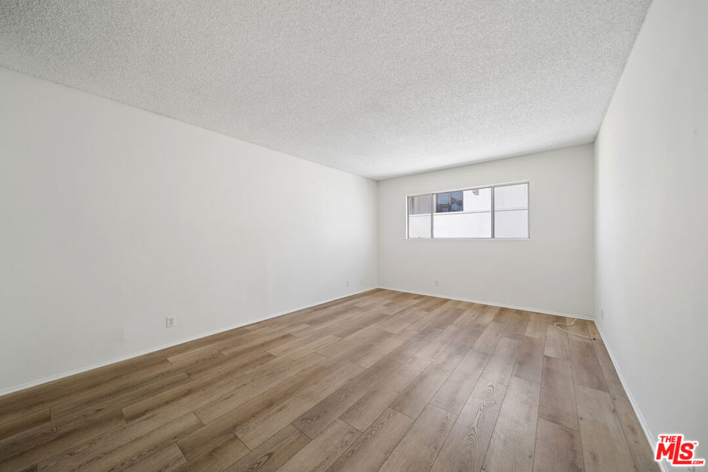 333 S Elm Drive - Photo 12
