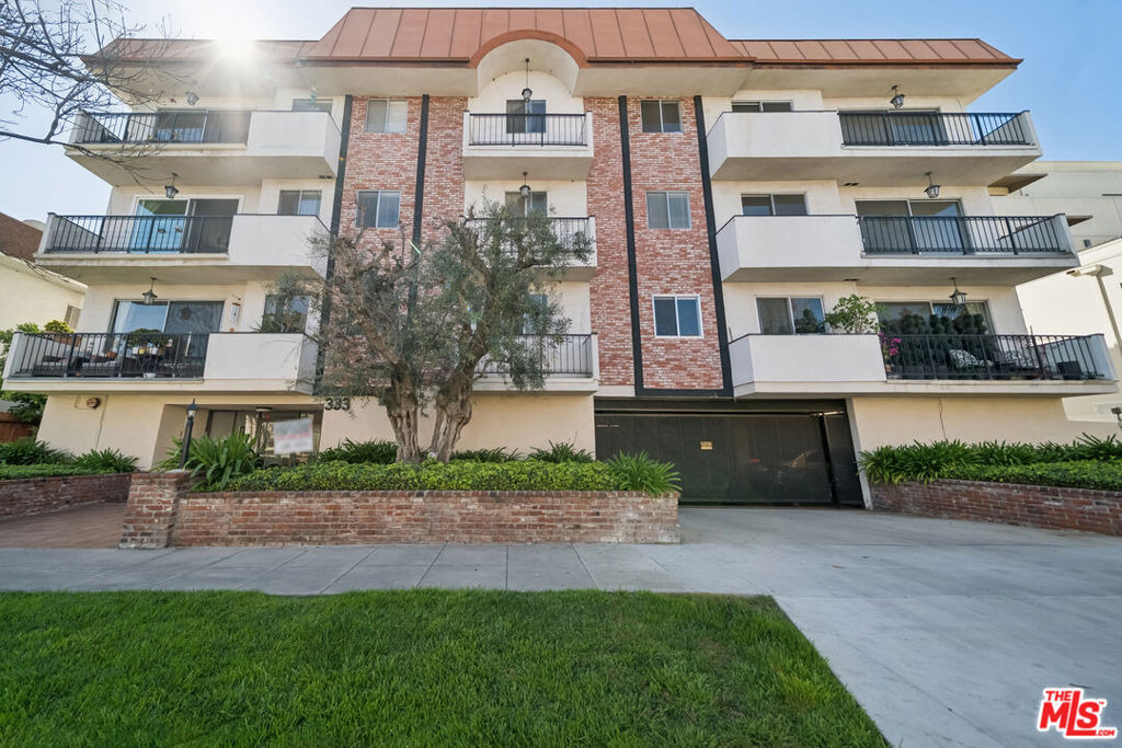 333 S Elm Drive - Photo 24