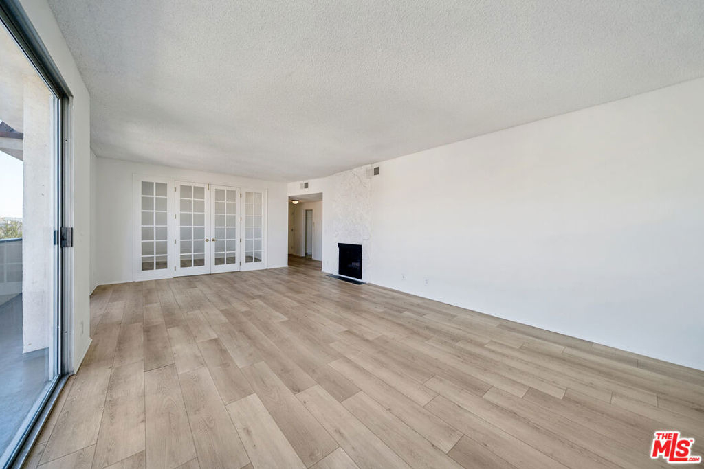 333 S Elm Drive - Photo 2