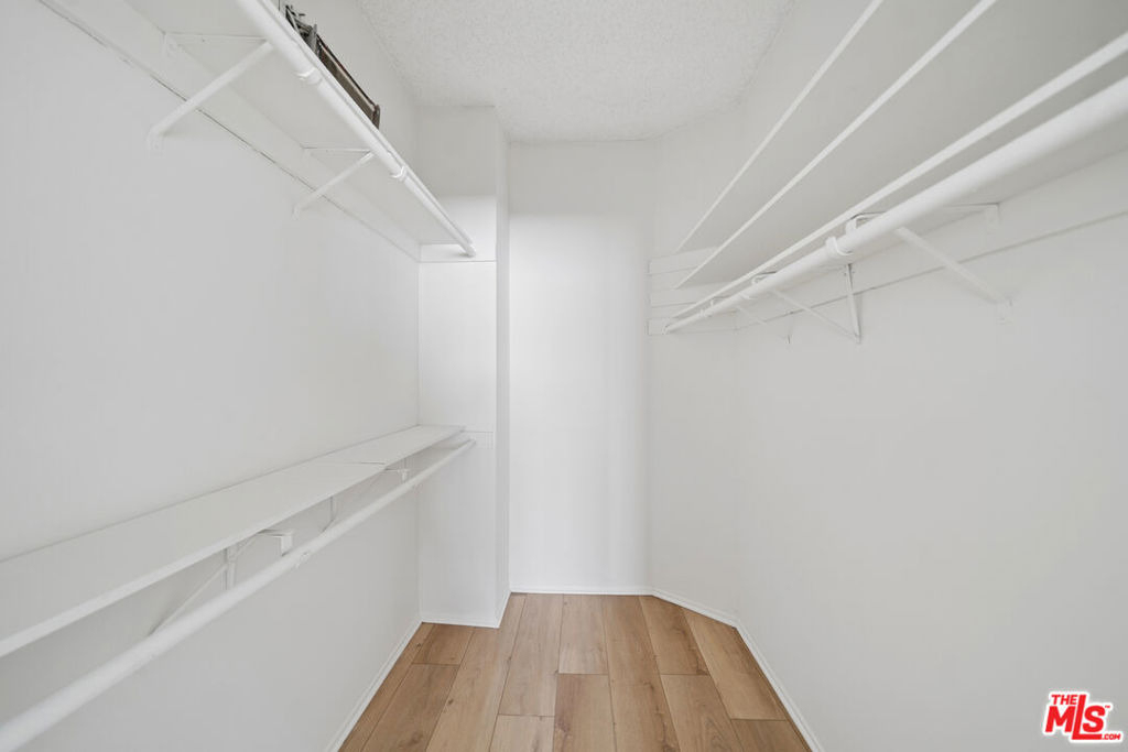 333 S Elm Drive - Photo 23