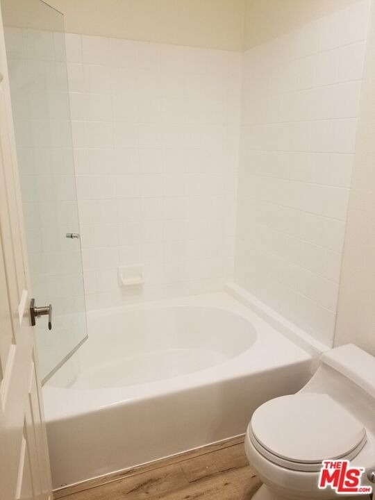 1031 N Crescent Heights Boulevard - Photo 15