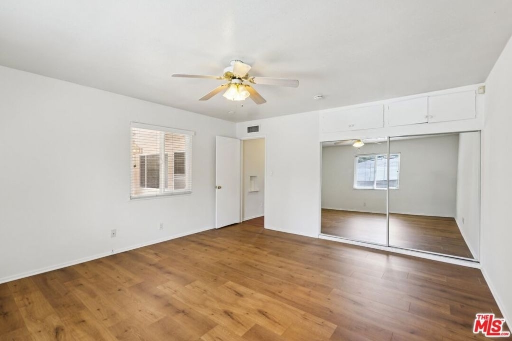 6727 Orion Avenue - Photo 23