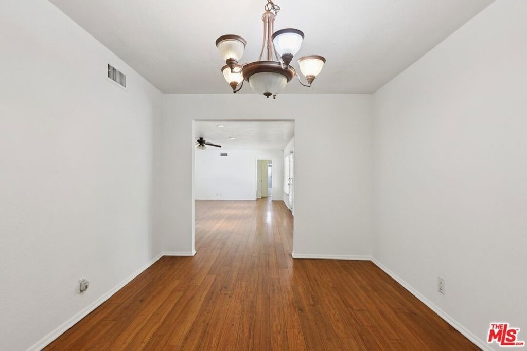 6727 Orion Avenue - Photo 28