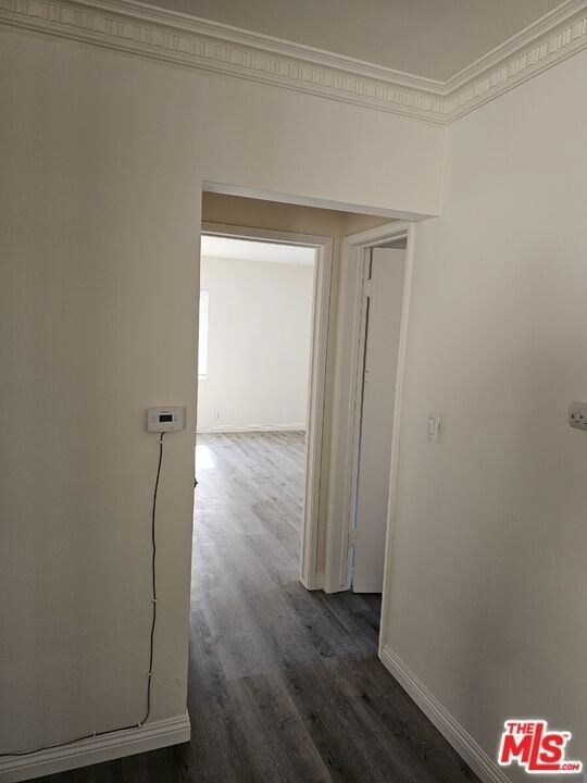 914 S Gramercy Drive - Photo 2