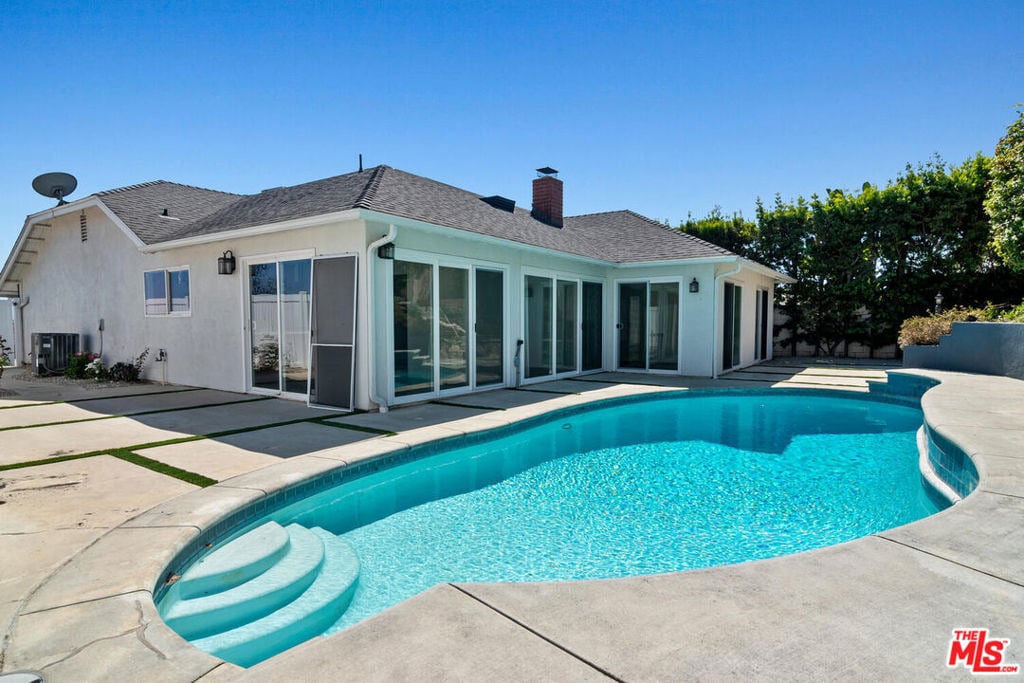 18133 Wakecrest Drive - Photo 9