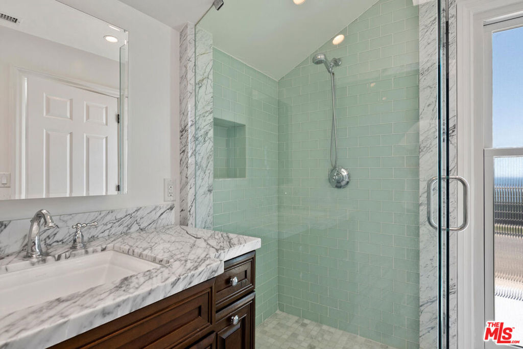 18133 Wakecrest Drive - Photo 29