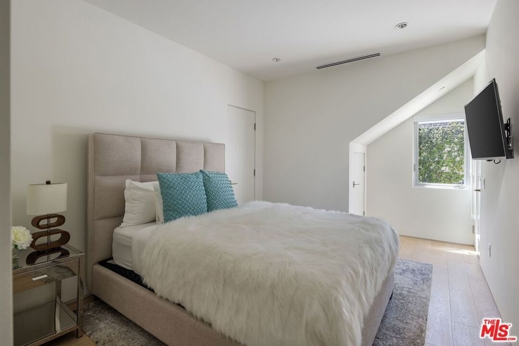 2189 Summitridge Drive - Photo 28