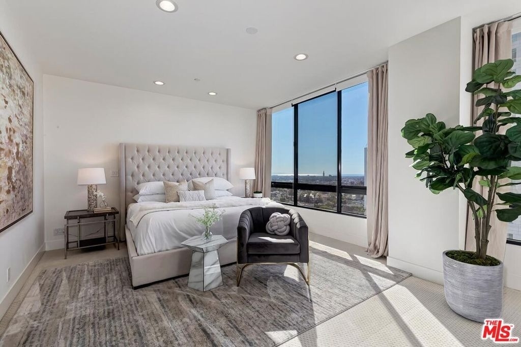 10350 Wilshire Boulevard - Photo 21
