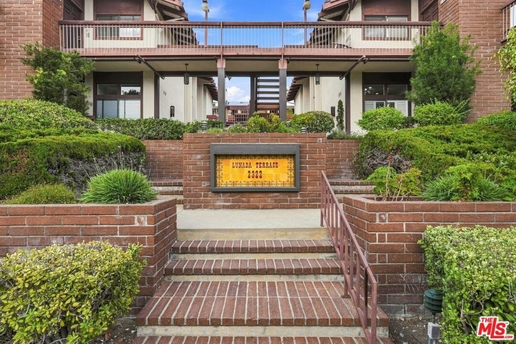 2322 Palos Verdes Drive - Photo 22