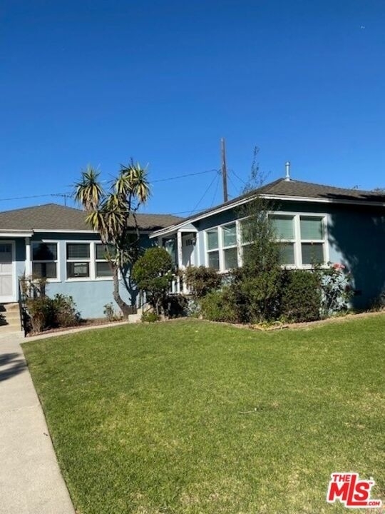 10757 Galvin Street - Photo 0
