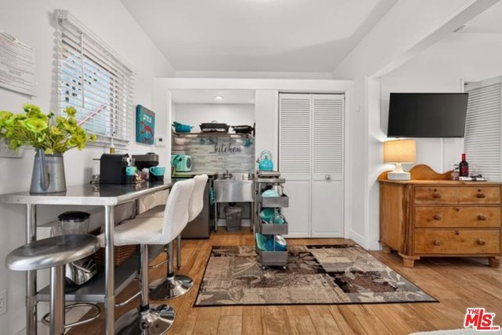 8936 Wonderland Avenue - Photo 24