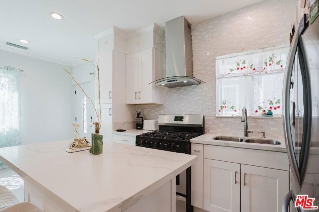 9620 Woodale Avenue - Photo 49