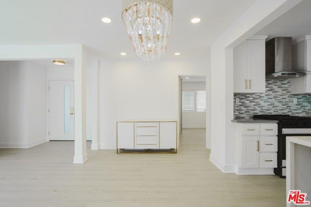 9620 Woodale Avenue - Photo 19