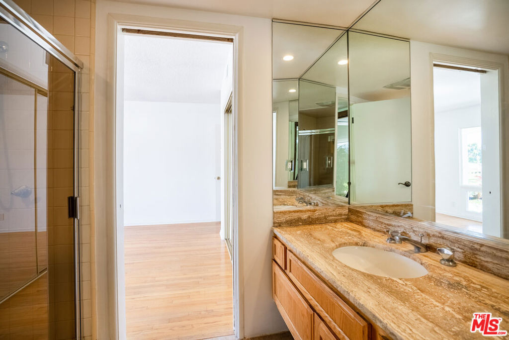 6125 Bedford Avenue - Photo 26