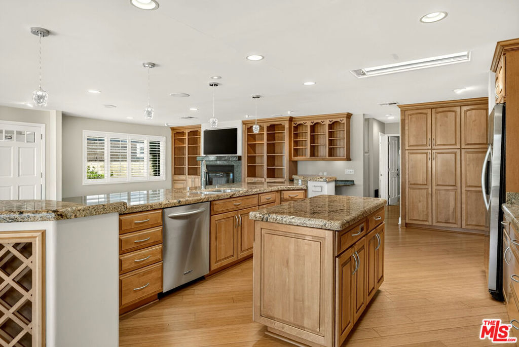 29500 Heathercliff Road - Photo 9