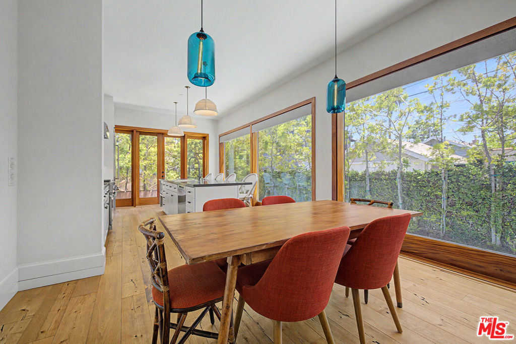 1310 Riviera Avenue - Photo 3