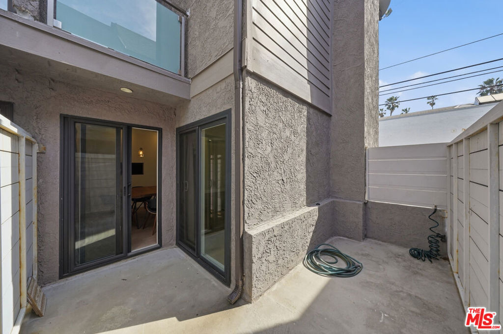 1342 Stanford Street - Photo 22