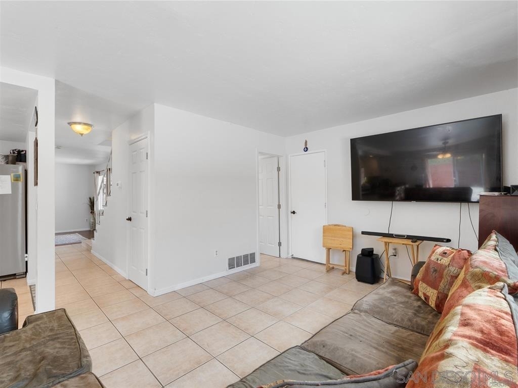 1655 Point Mugu Court - Photo 7